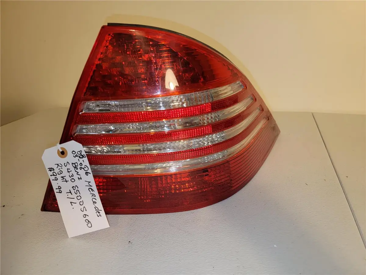 2003 - 2006 Mercedes-Benz S430 S500 S600 Right Tail Light 2208200764 Oem 1