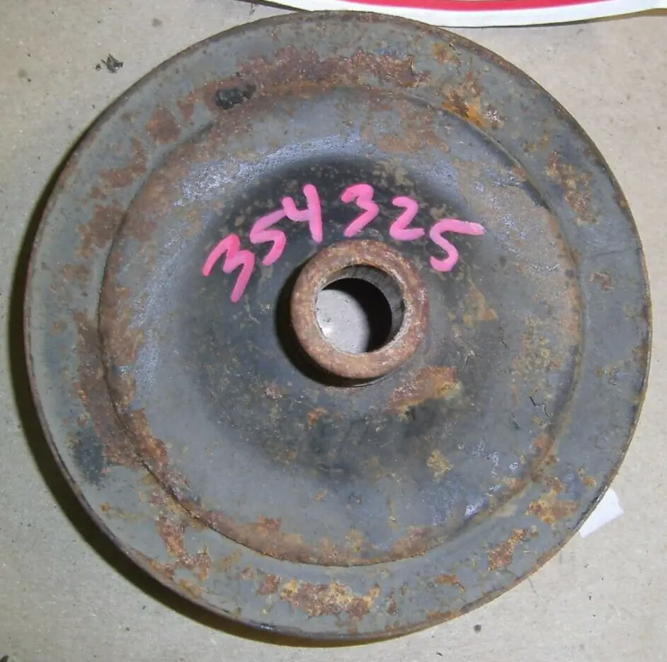 Ps Pump Pulley ,Ac V8 Used 75-81 Chevy 1