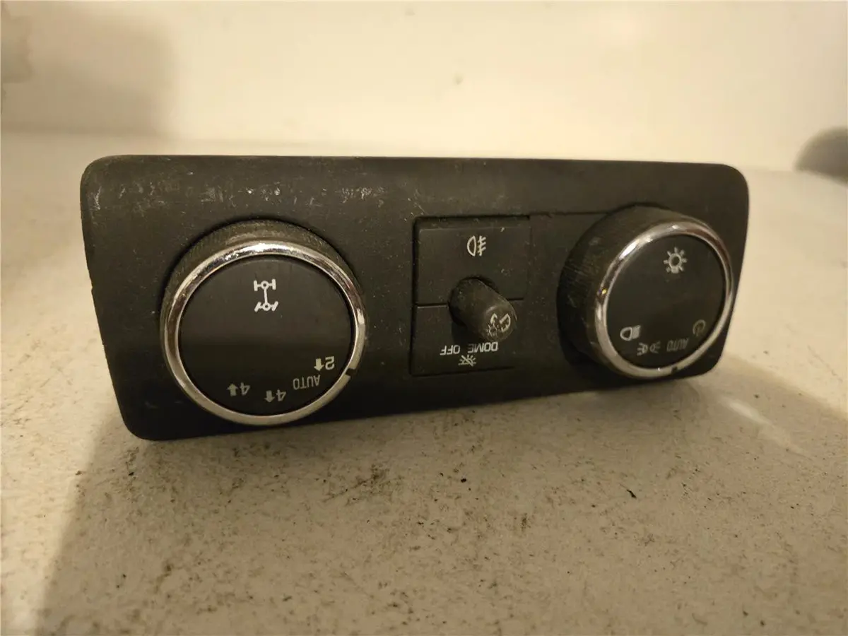 2007 - 2013 Chevrolet Silverado H/L Transfer Case Control Switch 25810643 Oem 1