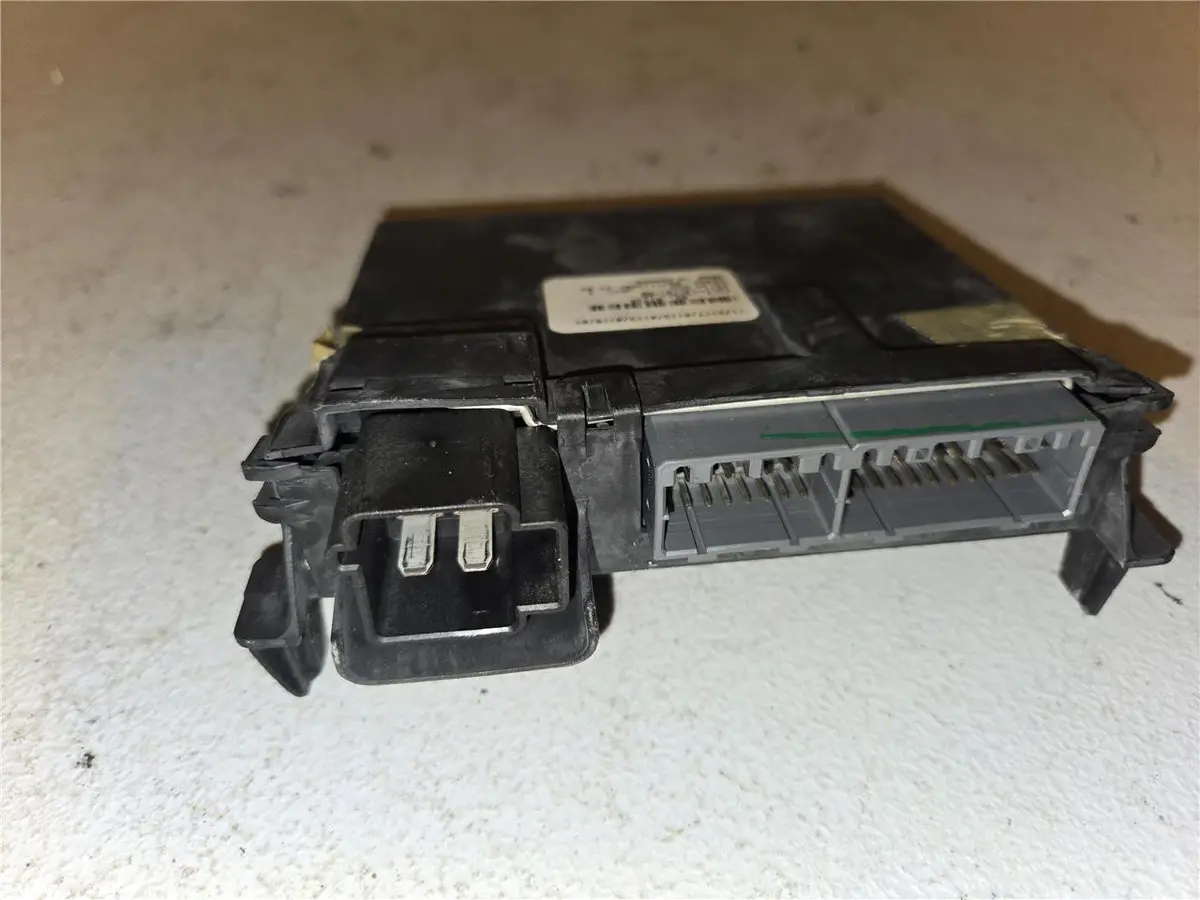 1998 - 2002 Lincoln Town Car Keyless Entry Driver Door Module 1W1t-13C791-Ab Oem 1