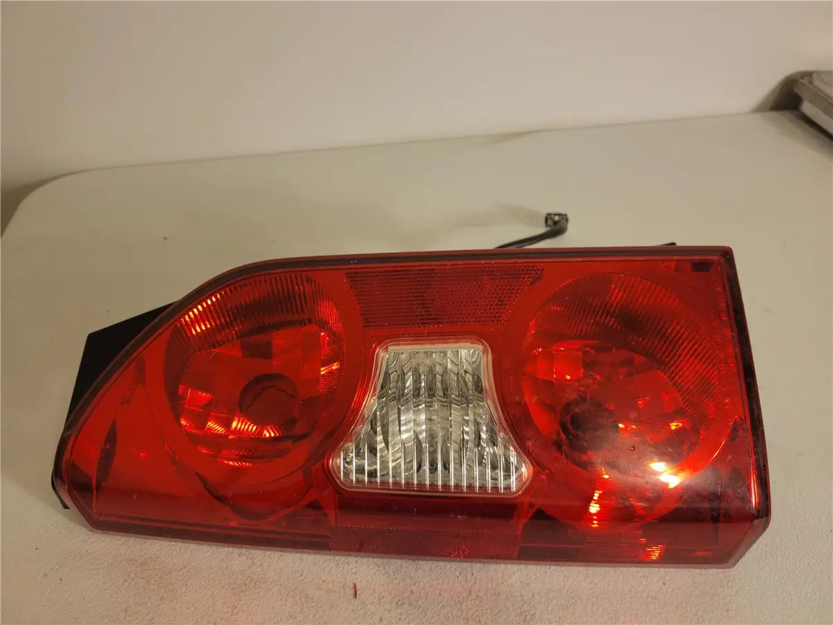 2005 - 2015 Nissan Xterra Tail Light Left Driver L/H Side 166-59903L Oem 1