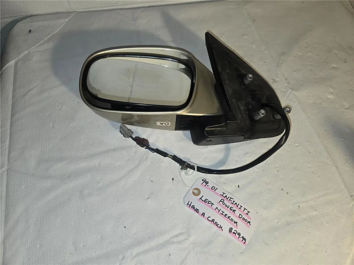 1999 - 2001 Infiniti Power Door Left Mirror, Have A Crack Oem 1