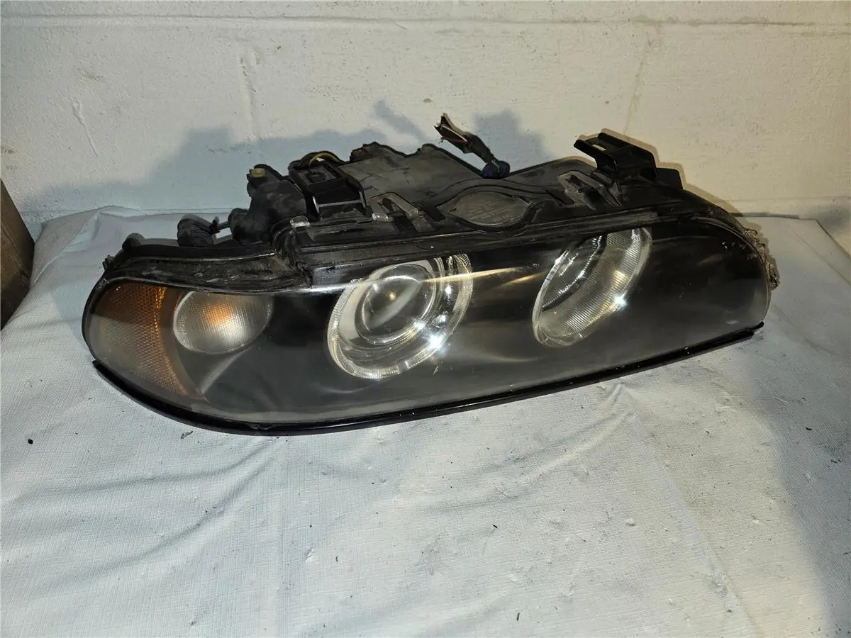 1999 - 2003 Bmw M5 E39 540I 528I 530I  Right Head Light Bm2503121 Oem 1
