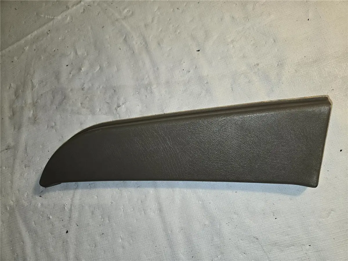 2003 - 2007 Hummer H2 Pass Right Rear Door Side Trim Panel 15070401 Oem 1