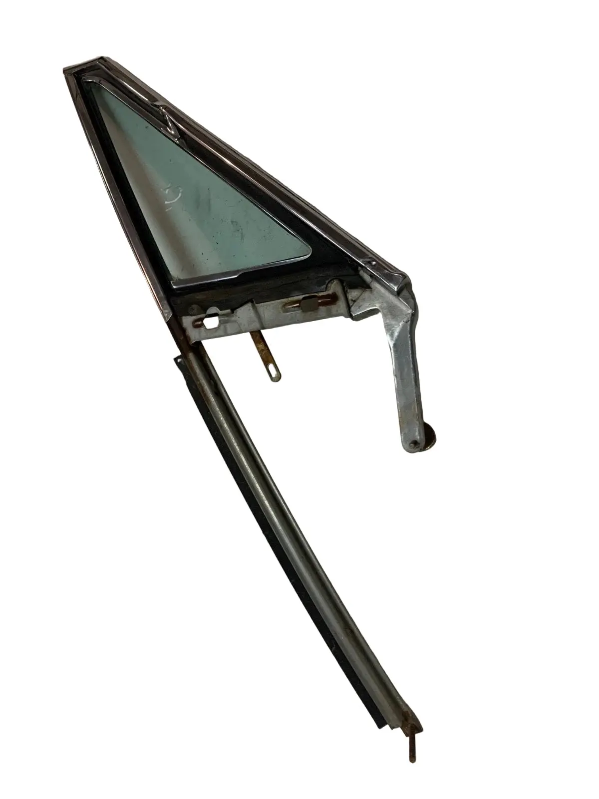 Door Vent Assmy ,Left Coup 67 68 B-Body 1