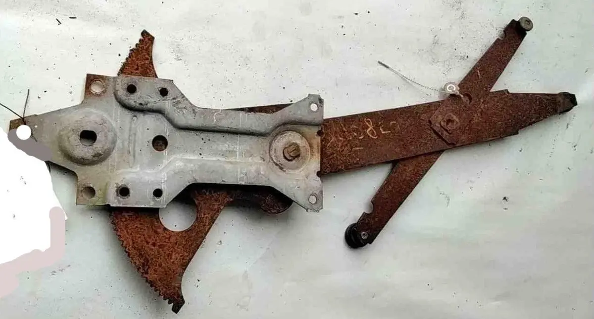 Door Regulator ,Power Right Used 79-88 G-Body 1