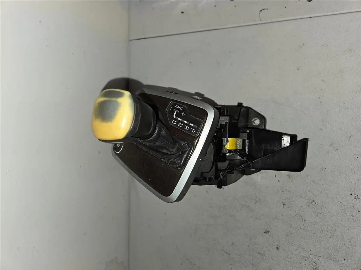 2007 - 2014 Volvo Xc90 Gear Shifter Transmission Floor Shift P08699414 Oem 1