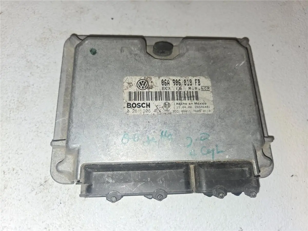 00 - 01 Volkswagen Jetta 2.0 Engine Computer Module Ecm Ecu 06A 906 018 Fb Oem 1