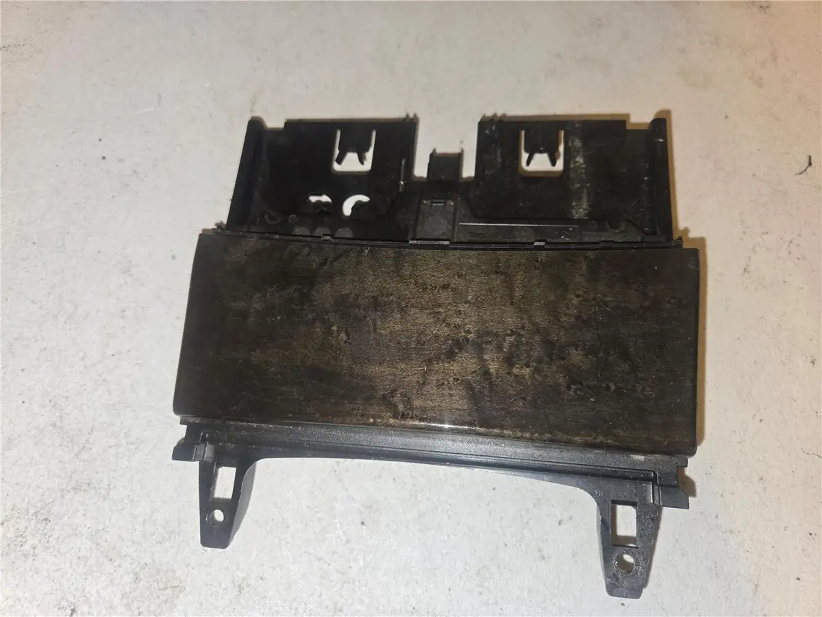 08 -17 Mercedes C250 E550 Center Console Storage Assembly A 204 680 01 79 Oem 1