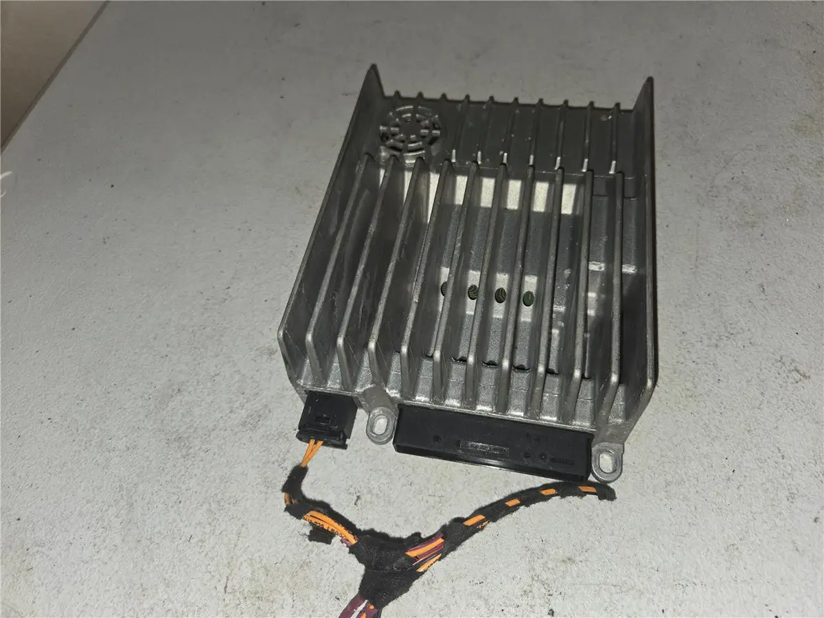 2008 - 2017 Mercedes Gla250 Harman Becker Amplifier Amp P/N: A 246 900 82 13 Oem 1