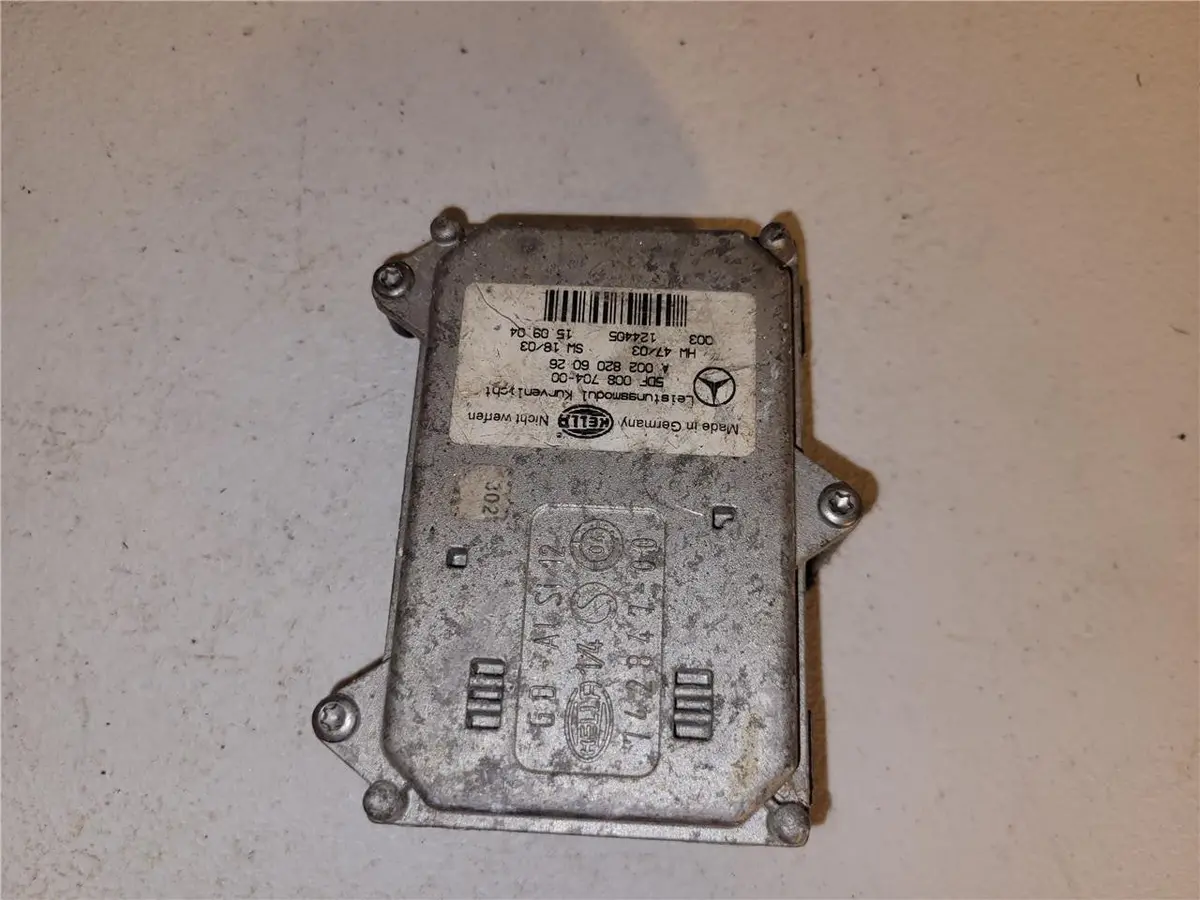 2003 - 2006 Mercedes-Benz W211 Hid Xenon Headlight Ballast A 002 820 60 26 Oem 1