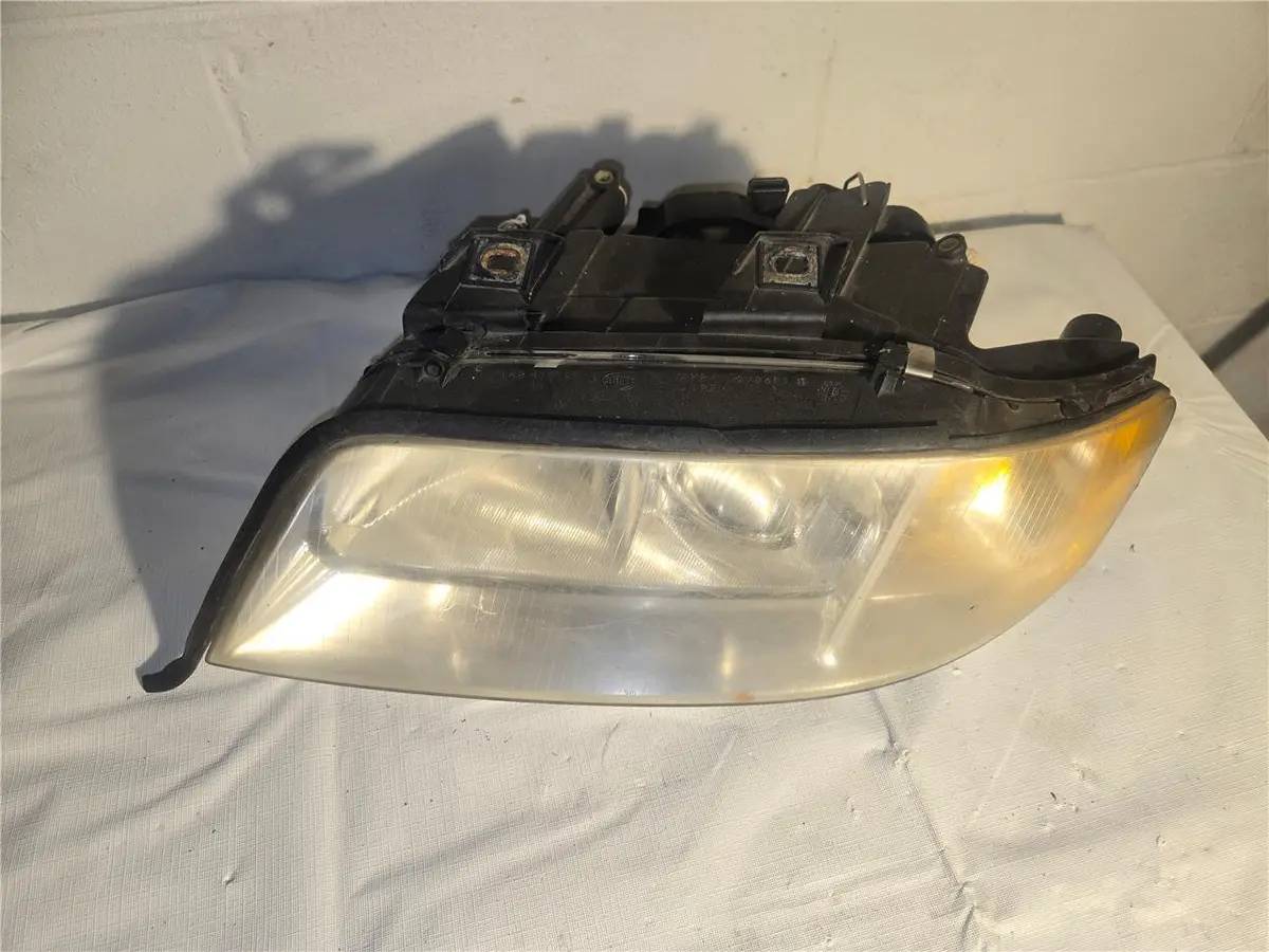 2003 - 2004 Audi A4/A6 Left Hid Headlight 148 467-00 Oem 1
