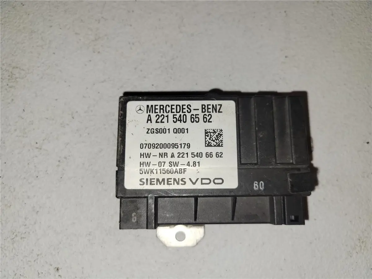 06 - 14 Benz C300 C350 S550 Gl450 E350 Fuel Pump Control Module A2215406562 Oem 1