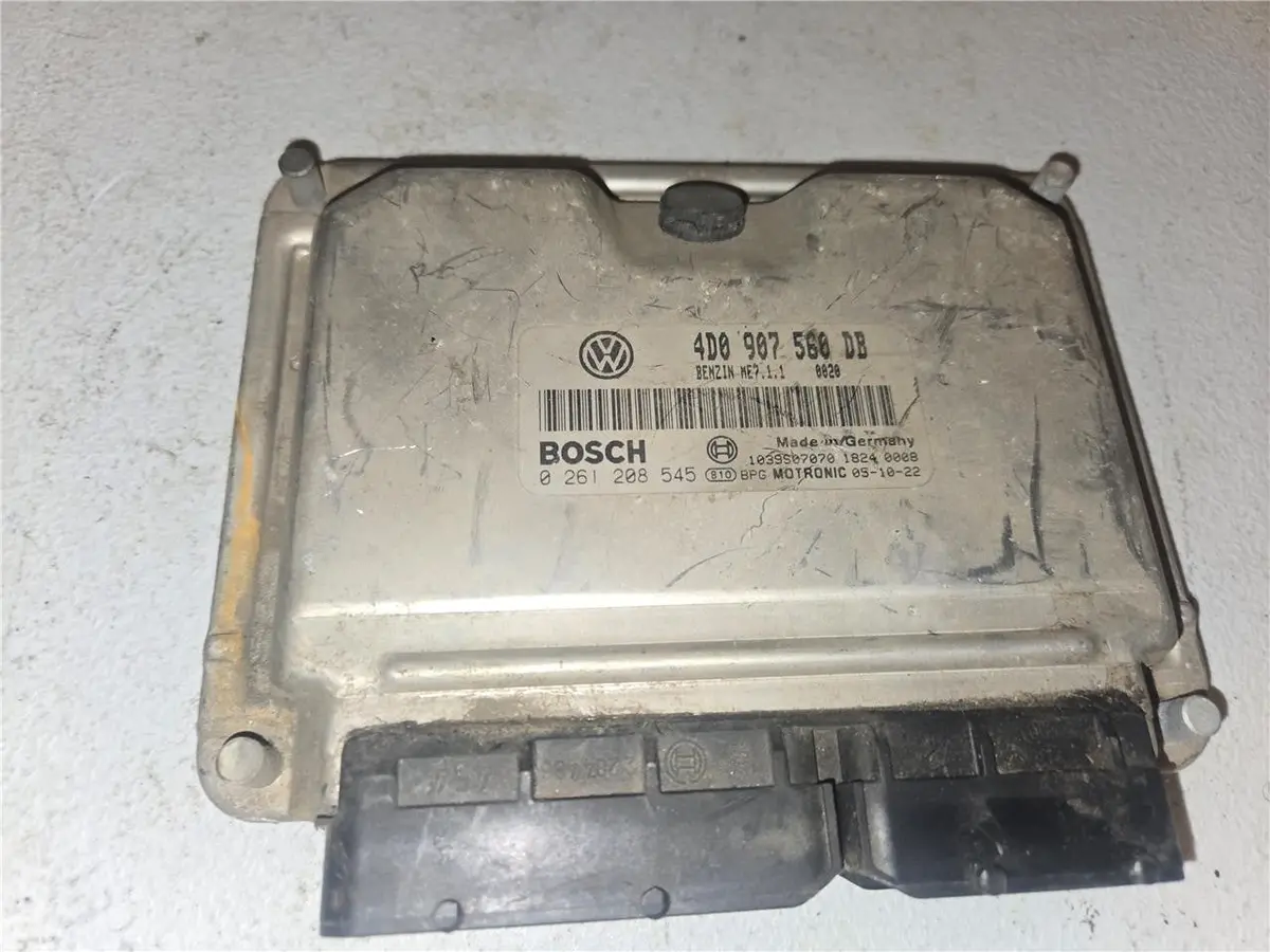2005 Volkswagen Touareg  Engine Computer Control Ecm Ecu 4D0 907 560 Db Oem 1