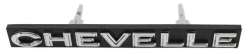 Grille Emblem, "Chevelle" 71 New 1