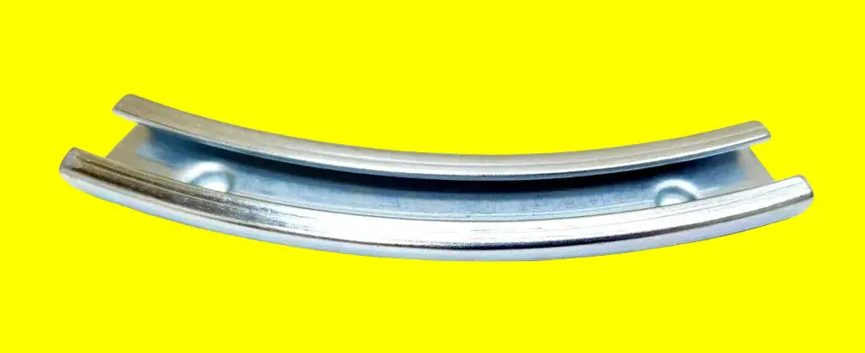 Quarter Window Track , Coup 62-4 B-Body 1